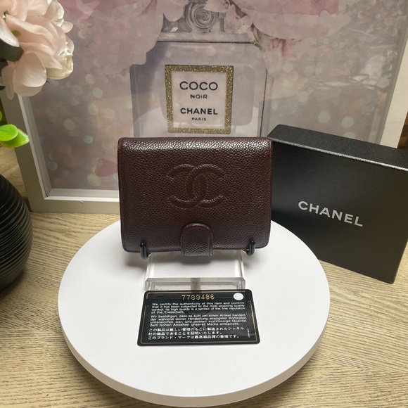 Authentic Chanel Burgundy Leather Wallet - Picture 4 of 12
